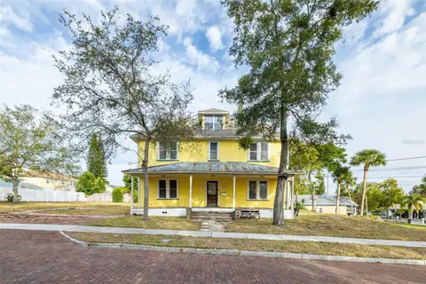 553 DIVISION ST — home for sale