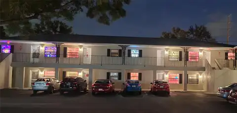 101 LAKE AVE NE #222 — home for sale