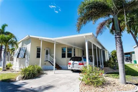 14 EMDEN CIR — home for sale