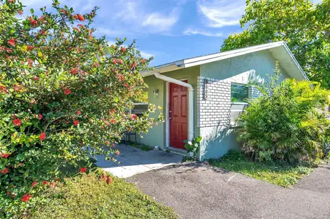 1005 LAKE PALMS DR — home for sale