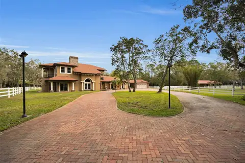 249 DOGWOOD TRCE — home for sale