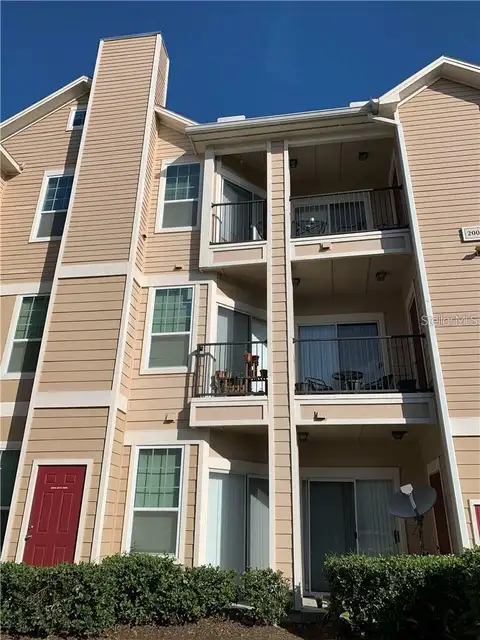 2000 ERVING CIR #102 — home for sale