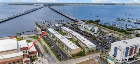 150 HARBORSIDE AVE #221 — home for sale