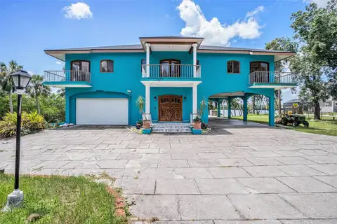 7715 RIVERVIEW DR — home for sale