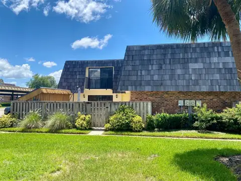 2942 POPLAR AVE — home for sale