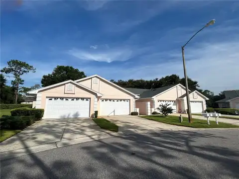 14 ENCLAVE DR — home for sale
