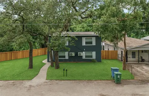 9404 N MULBERRY ST — home for sale
