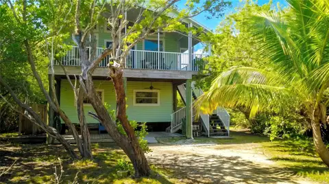 9556 BUCCANEER TRL — home for sale
