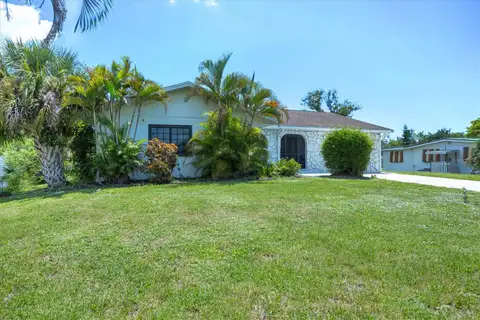 879 E 2ND ST — home for sale