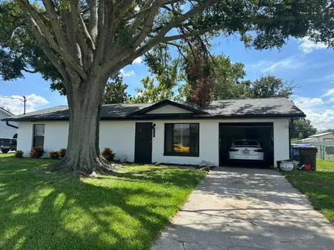 1524 MANOR DR — home for sale
