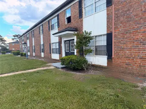 5325 CURRY FORD RD #G202 — home for sale