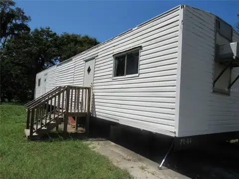 1950 SE 185TH TER — home for sale
