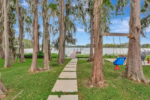 19207 CROOKED LN — home for sale