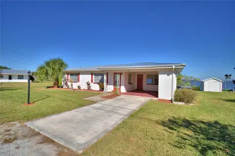105 MAXCY LN — home for sale