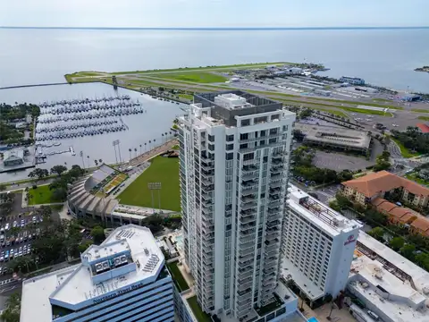 301 1ST ST S #3305 — home for sale