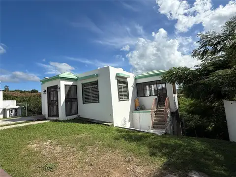 Carr 411 km 0.20 BO. CALVACHE — home for sale