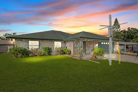 1560 INGRAM AVE — home for sale