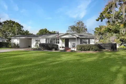 220 SE 28TH AVE — home for sale