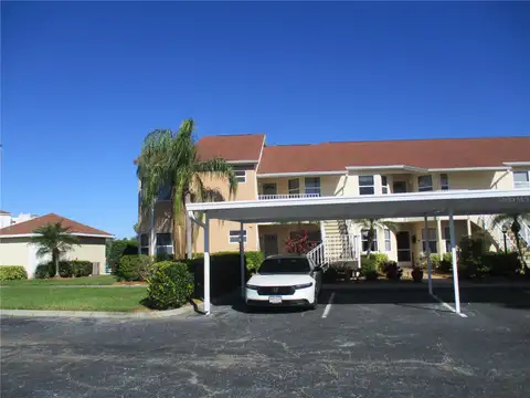 1620 FAIRWAY TRCE #A — home for sale