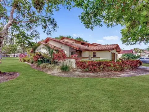 112 COVENTRY LN — home for sale