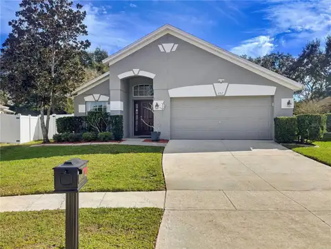 457 MICKLETON LOOP — home for sale