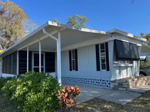 11 SHADY LN — home for sale