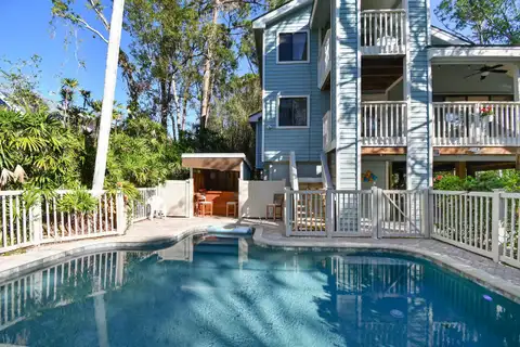 13837 76TH AVE — home for sale
