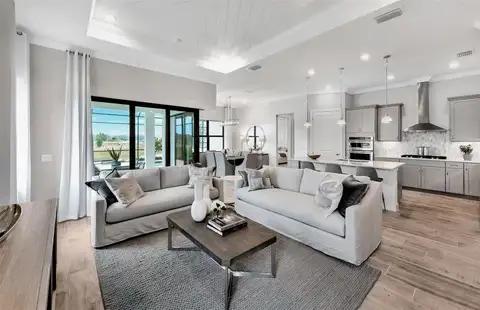 7452 SUMMER CT — home for sale