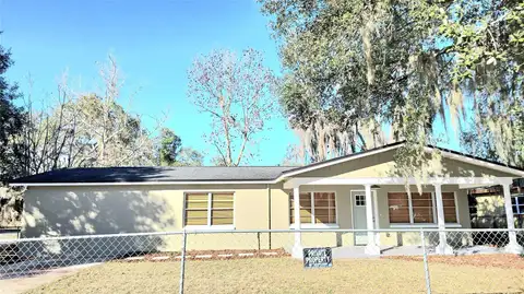 1504 SE 12TH PLACE — home for sale
