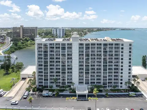 100 PIERCE ST #305 — home for sale