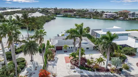 922 CASEY COVE DR — home for sale