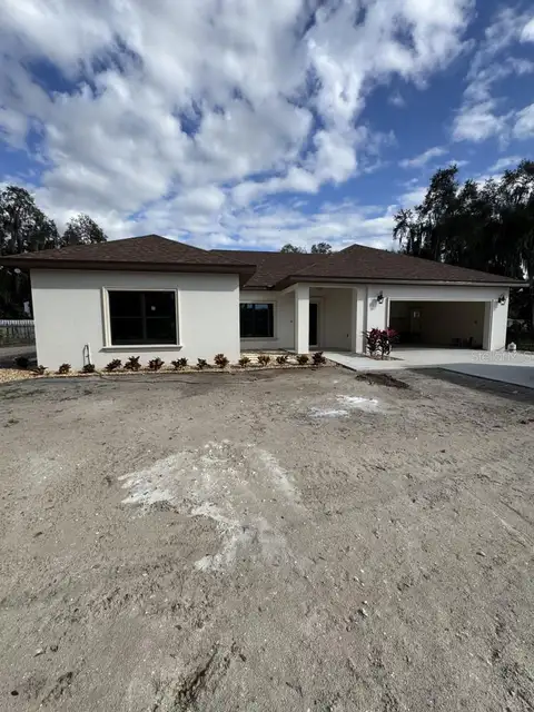 1911 SW 7TH AVE — home for sale