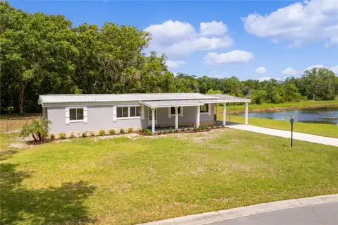 302 IVANHOE CIR — home for sale