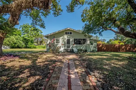 1404 E CAYUGA ST — home for sale