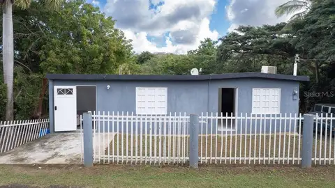 63 SECTOR VILLA BORINQUEN — home for sale