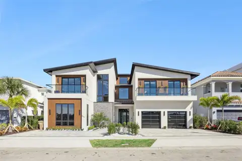 805 GOLDEN BEAR DR — home for sale