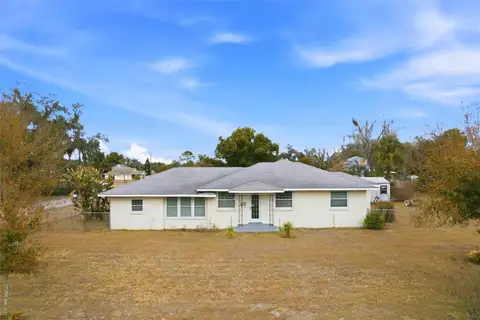 404 W WHIDDEN ST — home for sale
