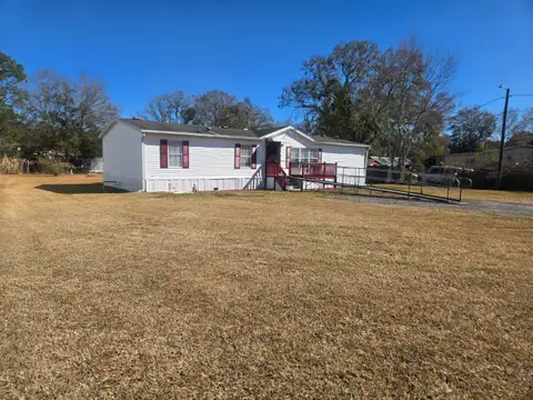 6106 MANGROVE DR — home for sale