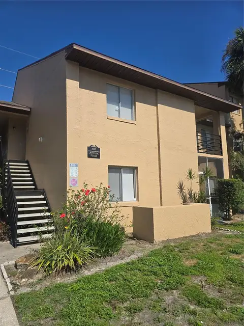 5232 VIA HACIENDA CIR #A217 — home for sale