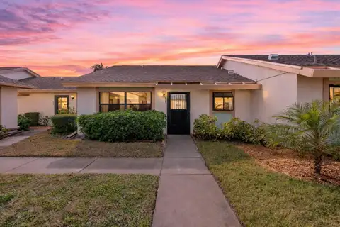 6135 HERITAGE LN #6135 — home for sale