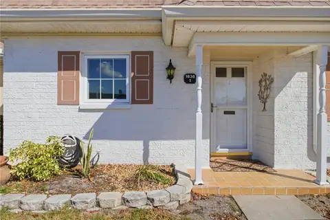 1636 S LAKE AVE #1 — home for sale