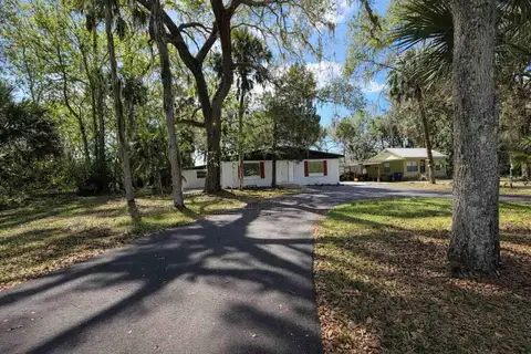 502 NW CRYSTAL ST — home for sale