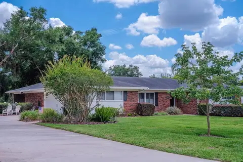 1709 VIRGINIA CT — home for sale