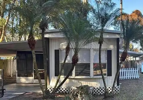 212 SUNSET DR — home for sale