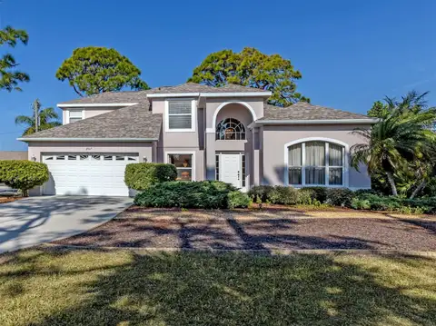 897 COLONIAL RD — home for sale