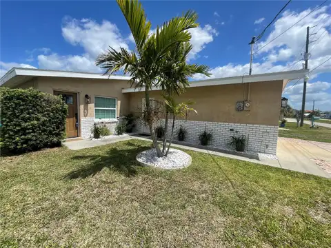 6403 LONNIE LEE LN — home for sale