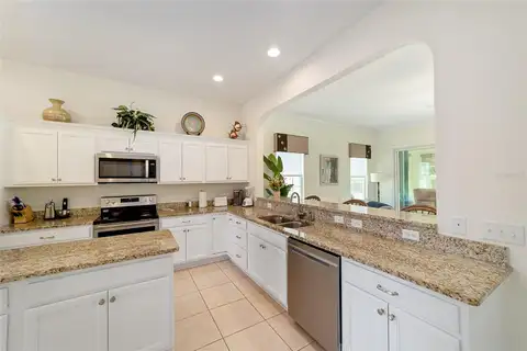 10948 SE 167TH PL — home for sale