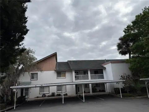 607 COUNTRY LN NE #607 — home for sale