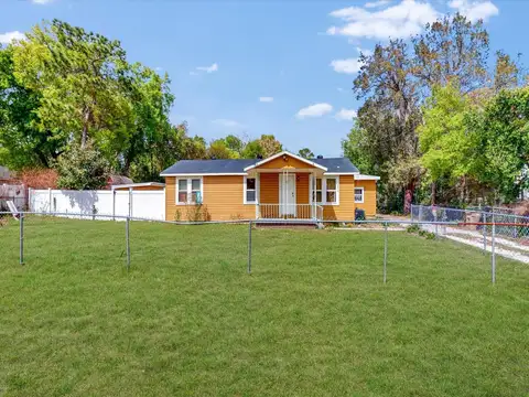 2017 MILLER BLVD — home for sale