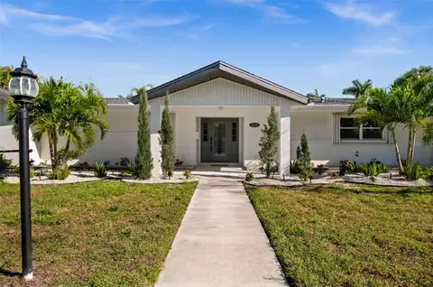 625 W OLYMPIA AVE — home for sale